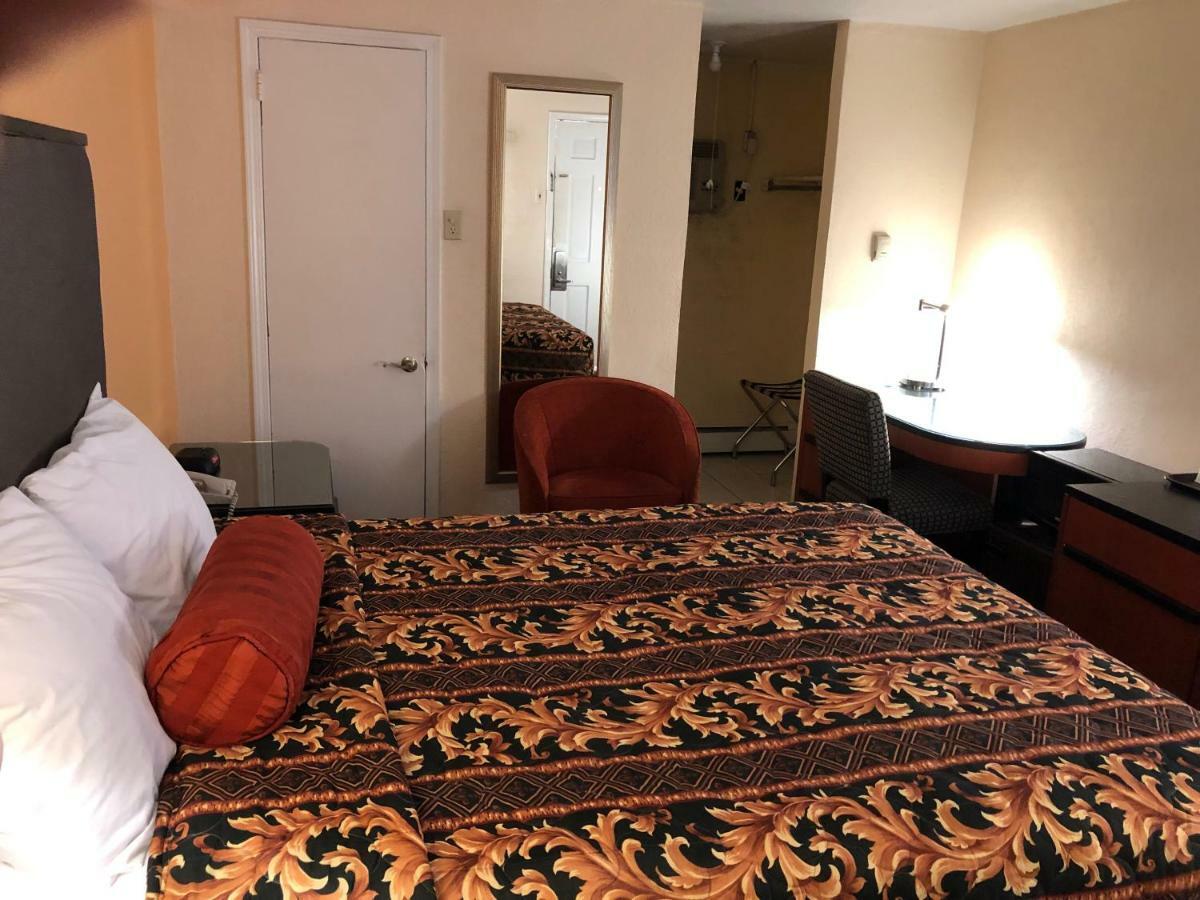 Sentinel Motel Вест-Честер Екстер'єр фото