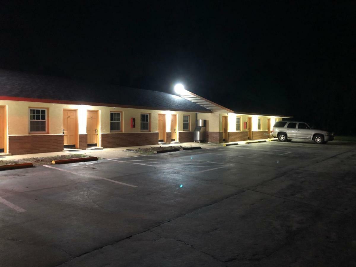 Sentinel Motel Вест-Честер Екстер'єр фото